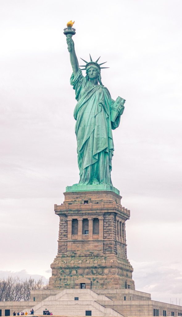 photo of the Statue of Liberty